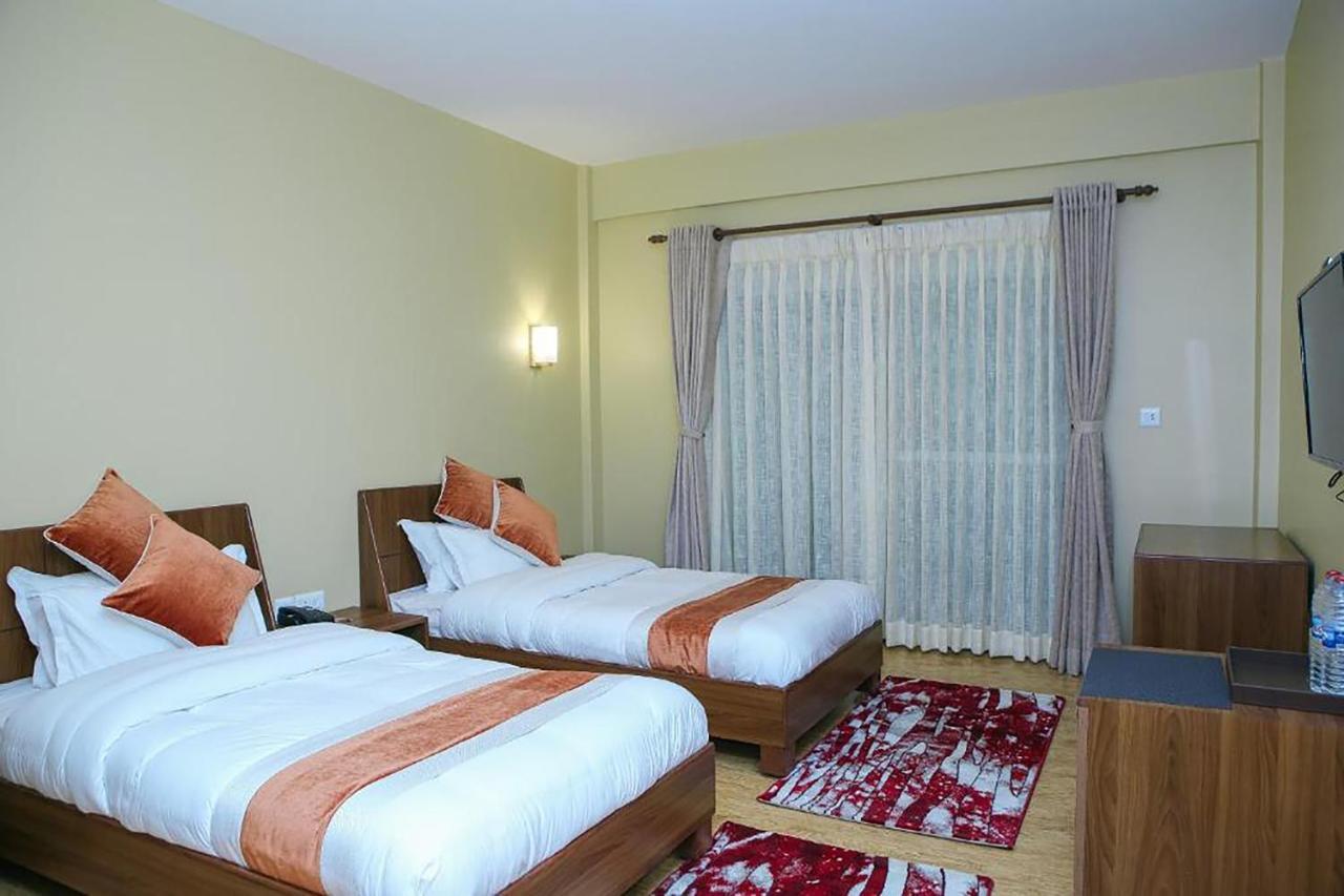 Hotel Glory Garden Покхара Экстерьер фото